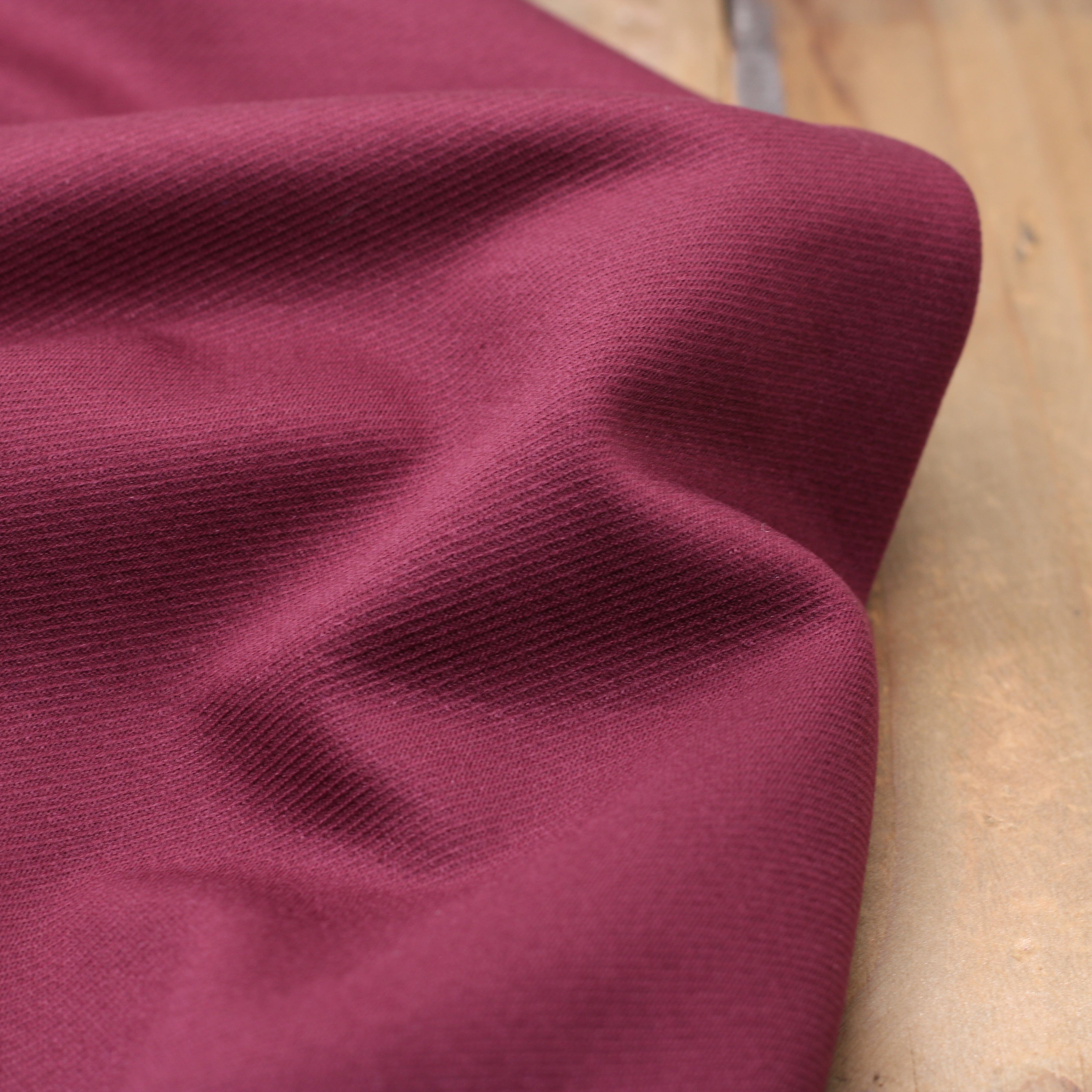 Tissu Jersey Milano Twill uni - Bordeaux Lie de vin (Vendu x10cm) Tissus L'atelier de Gaspard et Léonie | Gaspard et Léonie Tissus en ligne et Mercerie à Toulouse