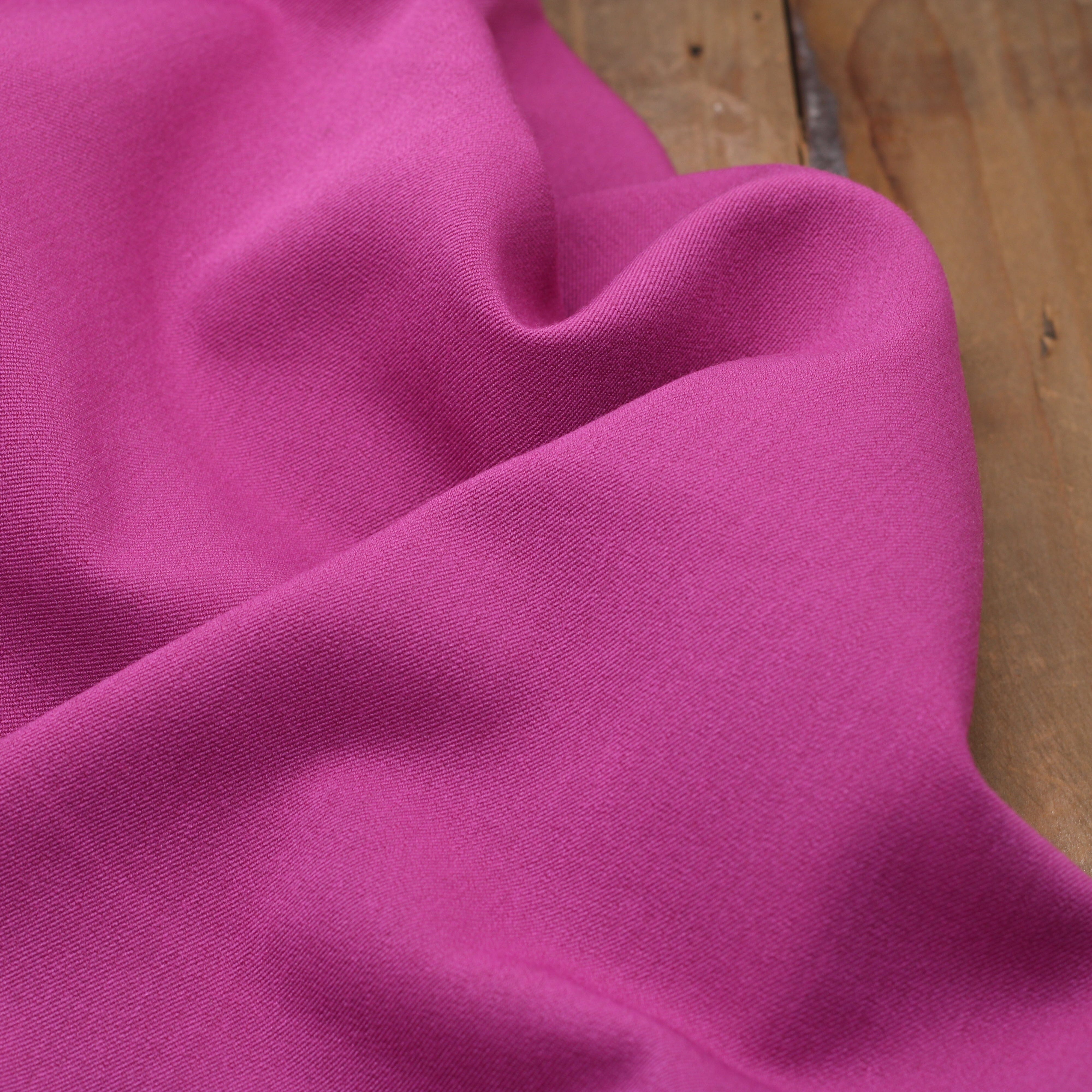 Tissu Twill Uni Stretch- Rose fuschia (Vendu x10cm) Tissus Sélection Gaspard & Léonie | Gaspard et Léonie Tissus en ligne et Mercerie à Toulouse